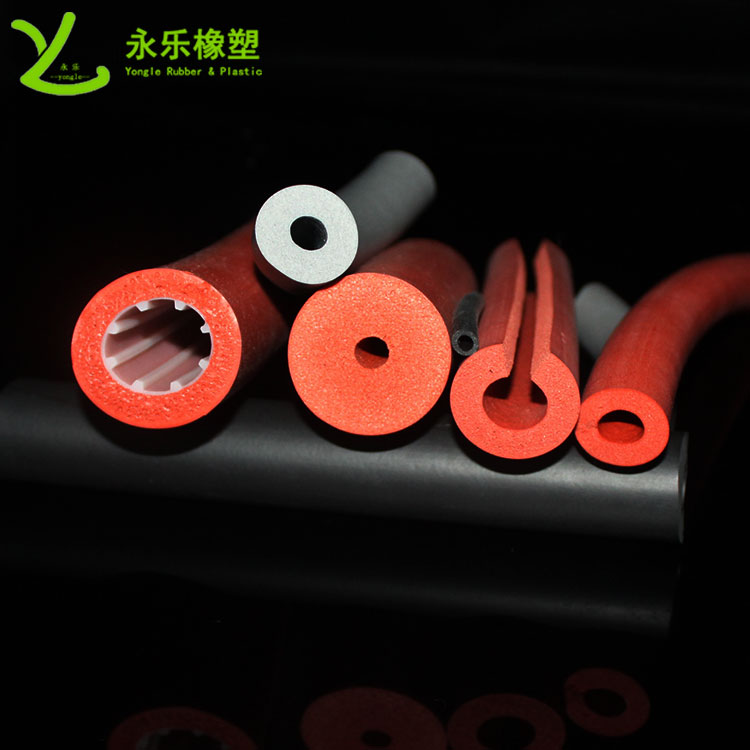 發(fā)泡硅膠管，擠出發(fā)泡硅膠管，耐高溫發(fā)泡硅膠管