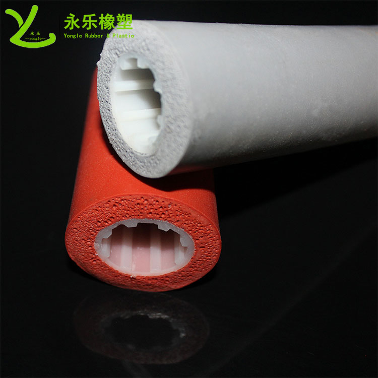 復(fù)合發(fā)泡硅膠管，耐高溫發(fā)泡硅膠管，保溫發(fā)泡硅膠管