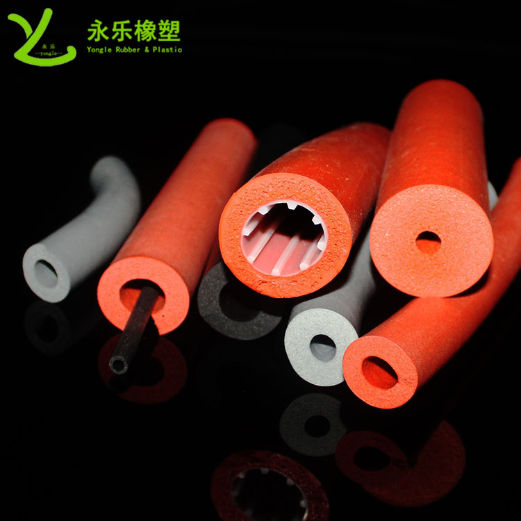 硅膠發(fā)泡管，耐高溫發(fā)泡硅膠管，保溫發(fā)泡硅膠管
