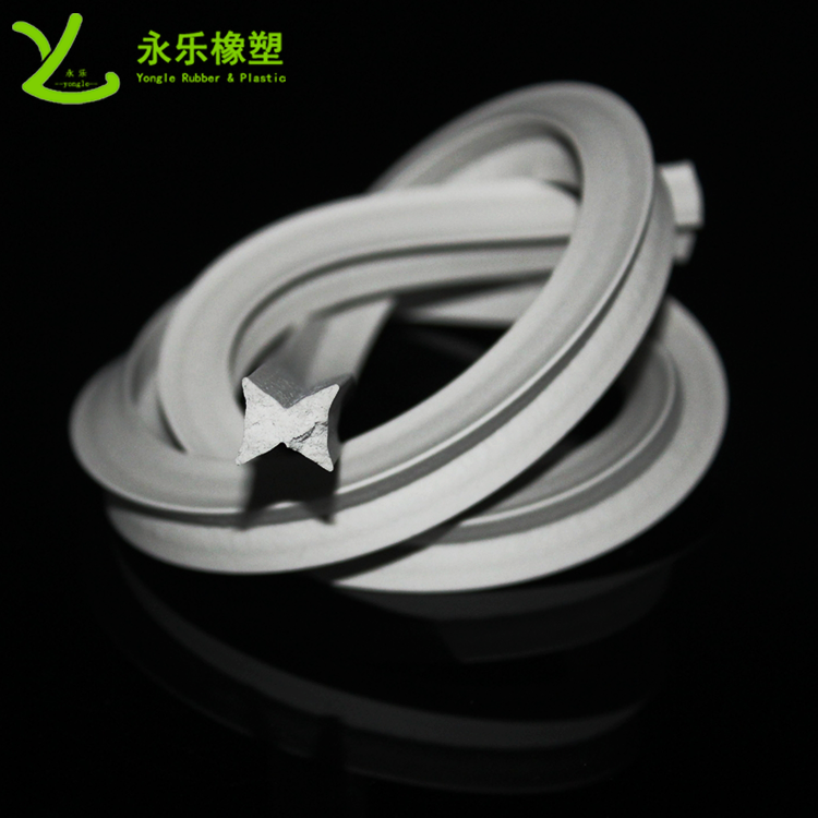 硅膠泡棉膠條，阻燃硅膠泡棉膠條，耐高溫發(fā)泡硅膠條